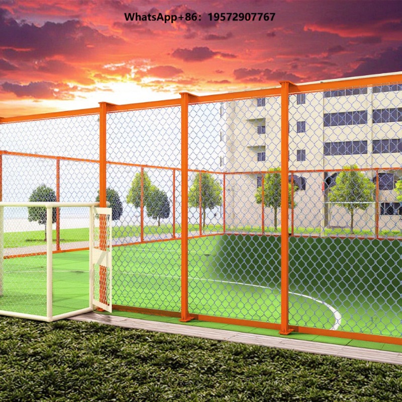 Outdoor Sport Club - Terrain de football sans limites pour